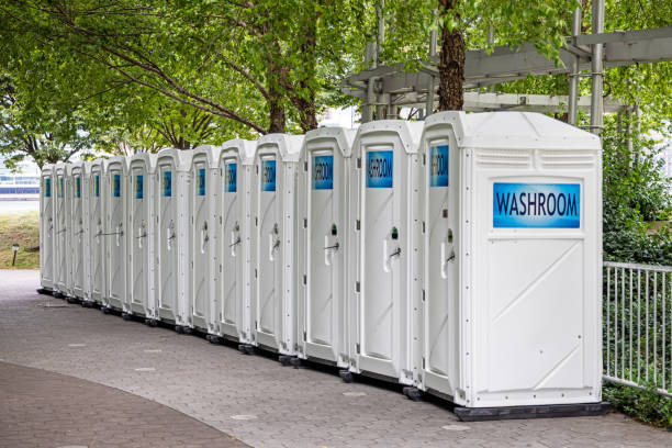 Best High-end porta potty rental  in Adelphi, MD
