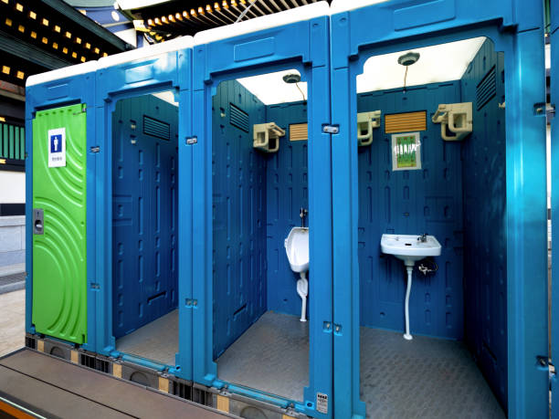 Best Portable bathroom rental  in Adelphi, MD