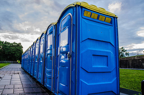 Best Affordable portable toilet rental  in Adelphi, MD
